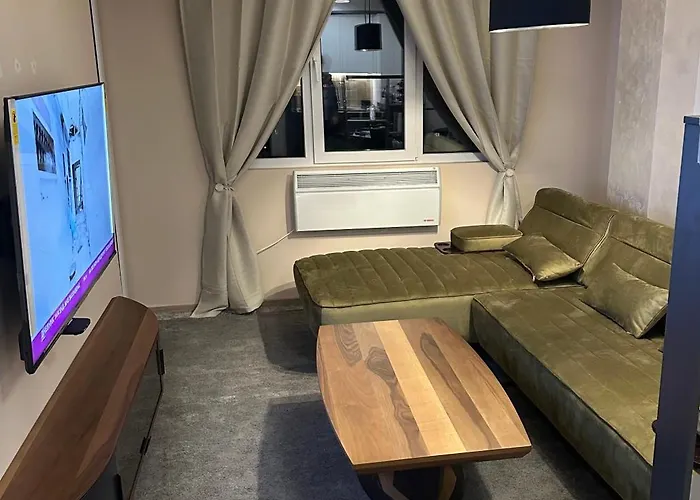 Garden Lux アパート